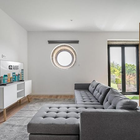 ホテル Guestready - Casas De Fralaes 1 バルセロス エクステリア 写真
